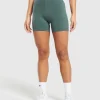 Everyday Front V Waistband