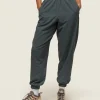 everywear Lightweight Pants