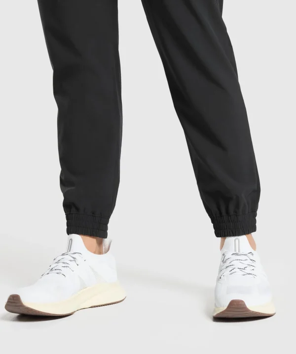 Training Woven Joggers